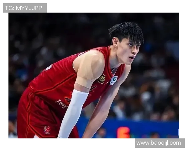 曾凡博的崛起之路：从青涩少年到篮球场上的新星